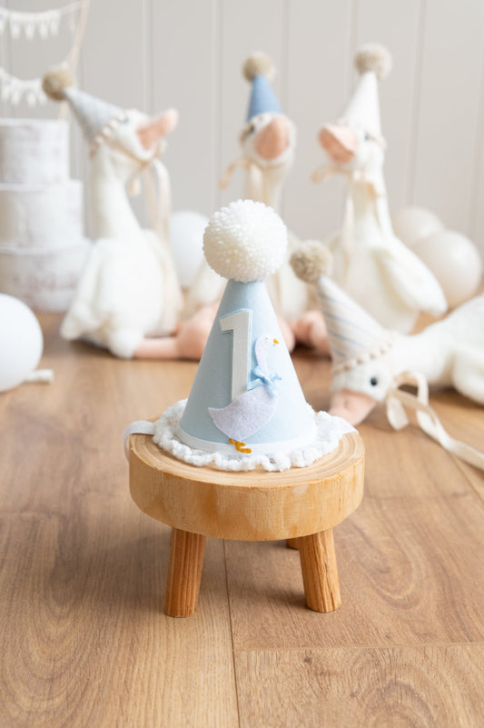 One silly Goose hat - Blue
