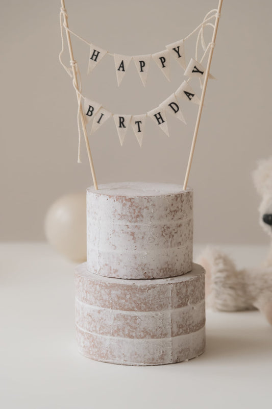 Rustic Naked Cake – Faux Cake Smash Prop