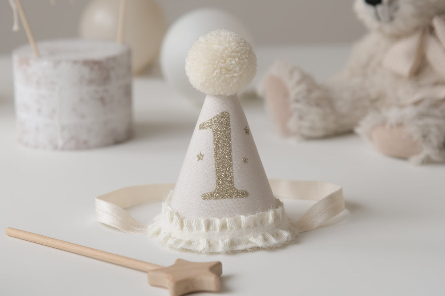 First birthday hat Ivory/Gold