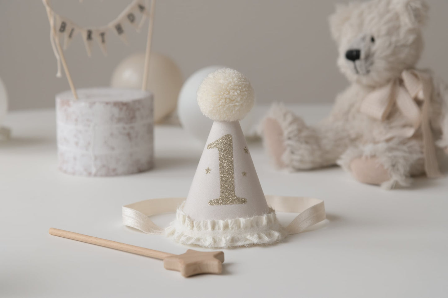 First birthday hat Ivory/Gold