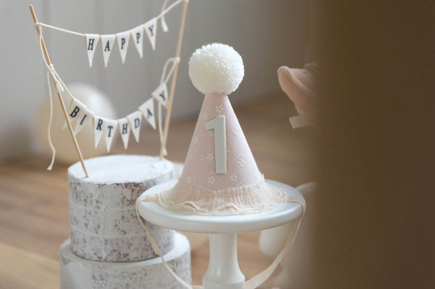 Cream and light pink delicate daisy 1st birthday hat