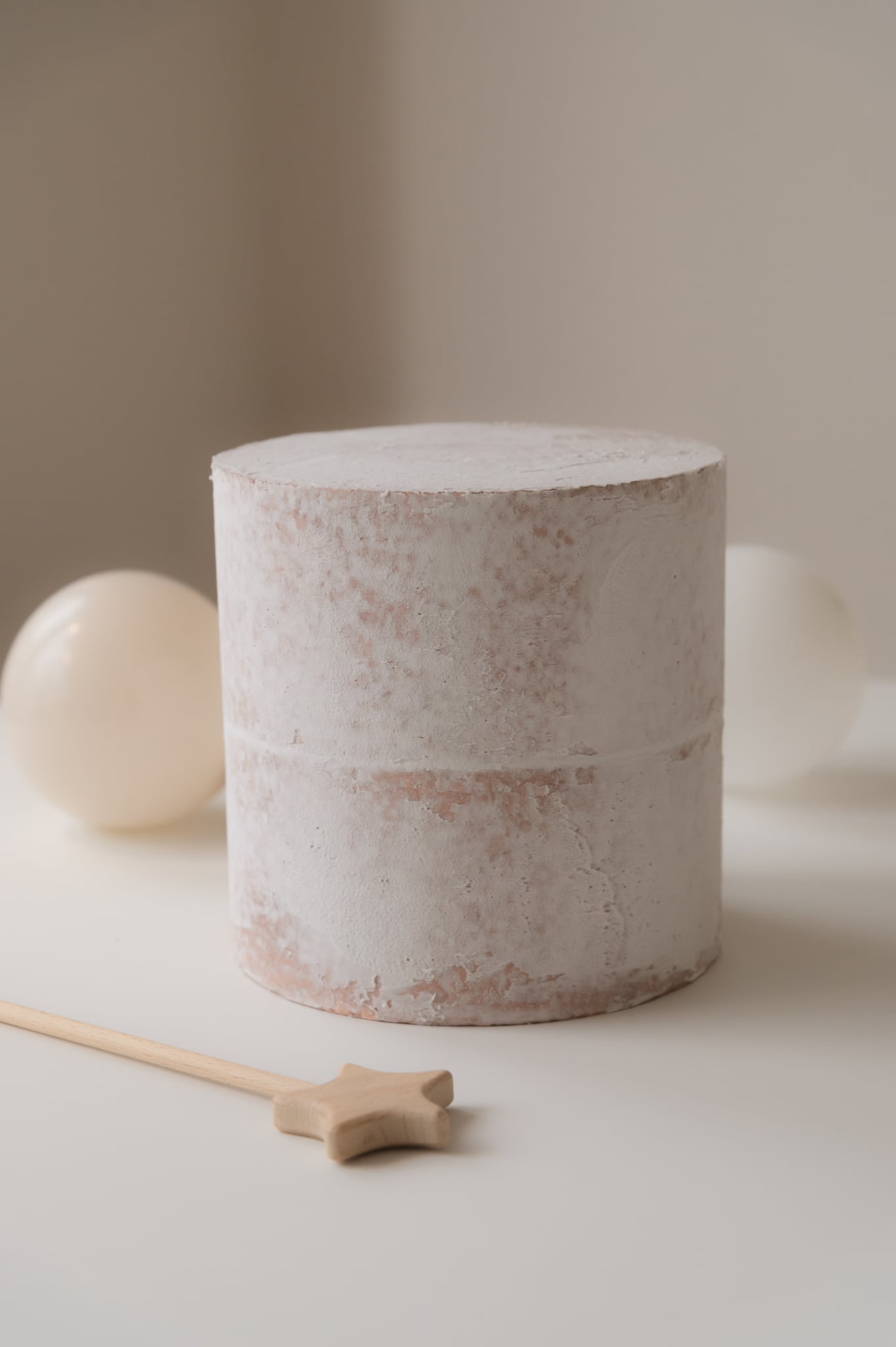 Rustic Naked Cake – Faux Cake Smash Prop