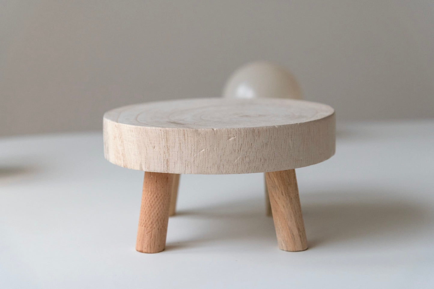 Wooden cake stand - Cake smash prop