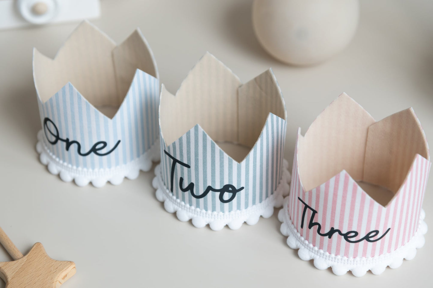 Striped Milstone crown - Birthday crown - Cake smash prop