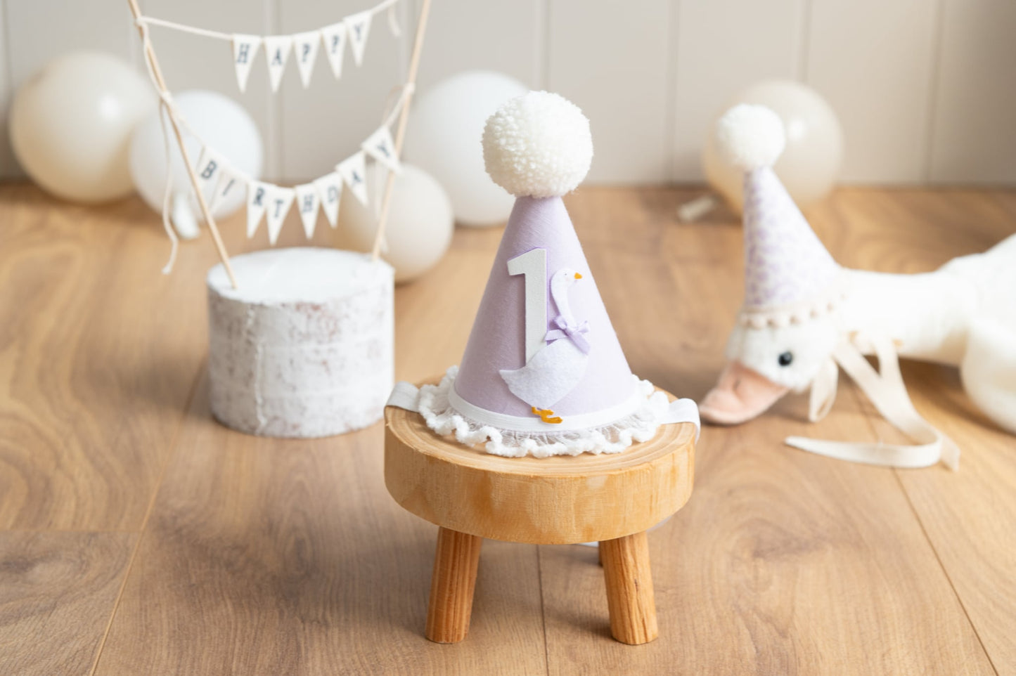 One silly Goose hat - purple
